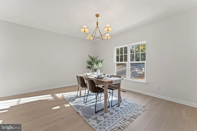 $489,600 | 546 Paddock Lane, Louisa, VA 23093