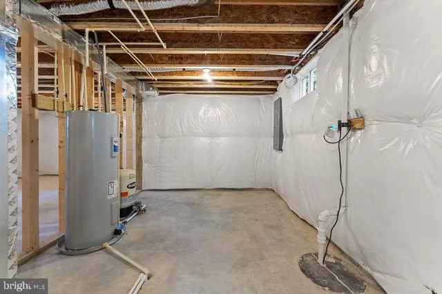 $489,700 | 546 Paddock Lane, Louisa, VA 23093