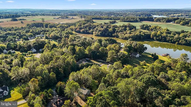 $489,200 | 546 Paddock Lane, Louisa, VA 23093