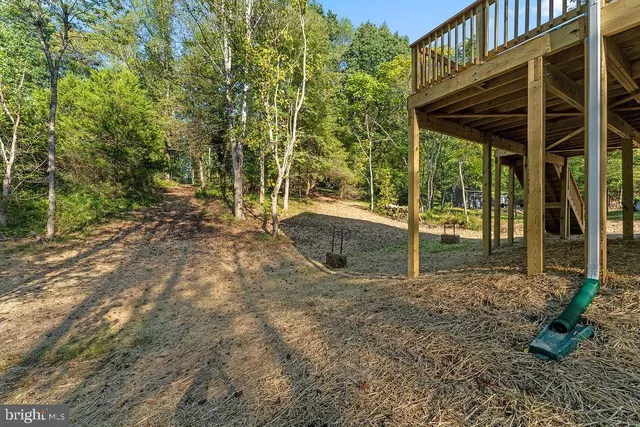 $489,700 | 546 Paddock Lane, Louisa, VA 23093