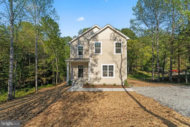 $489,200 | 546 Paddock Lane, Louisa, VA 23093