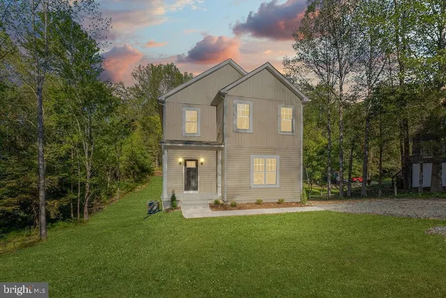 $489,200 | 546 Paddock Lane, Louisa, VA 23093