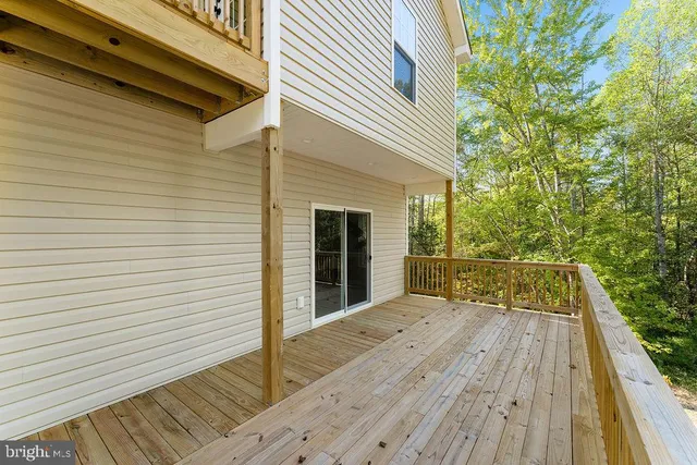 $489,200 | 546 Paddock Lane, Louisa, VA 23093