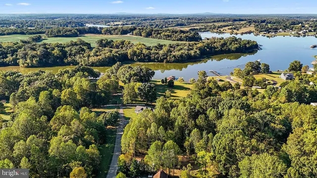 $489,700 | 546 Paddock Lane, Louisa, VA 23093