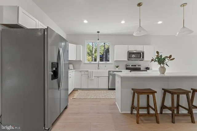 $489,700 | 546 Paddock Lane, Louisa, VA 23093