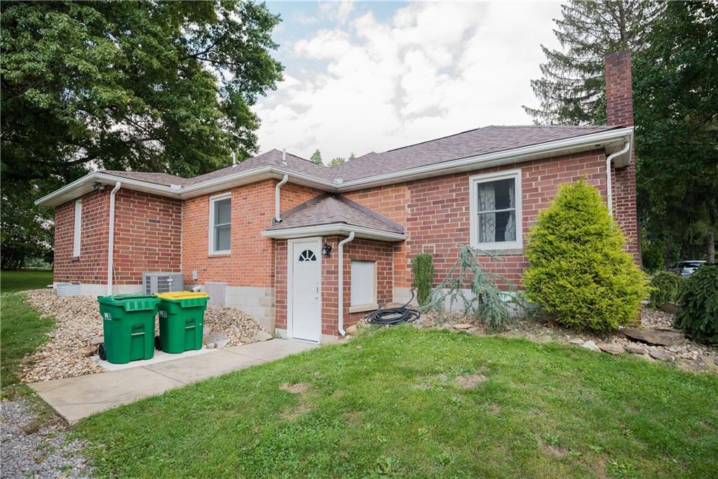 220 Meridian Road Butler, PA 16001 - Photo 3 of 21 Gallery Image 3