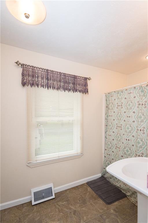 220 Meridian Road Butler, PA 16001 - Photo 21 of 21 Gallery Image 21