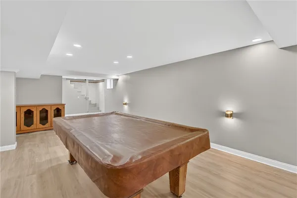 $479,900 | 211 Pinnery Avenue, Warwick, RI 02886