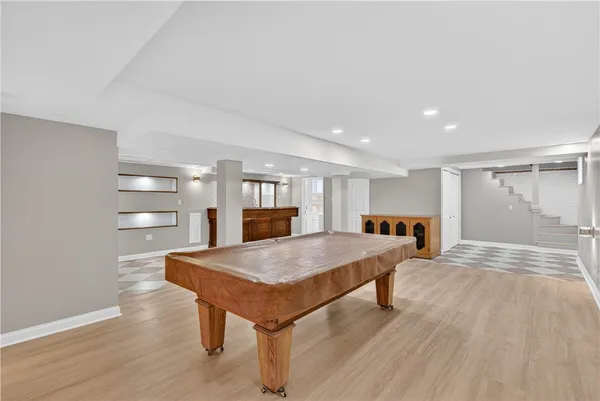 $479,900 | 211 Pinnery Avenue, Warwick, RI 02886