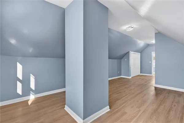 $479,900 | 211 Pinnery Avenue, Warwick, RI 02886