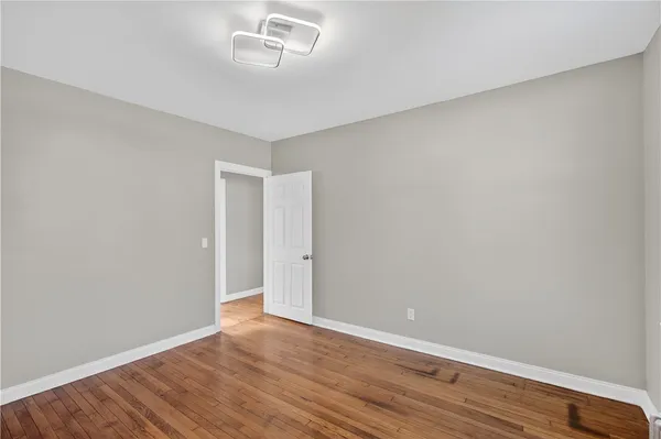 $479,900 | 211 Pinnery Avenue, Warwick, RI 02886