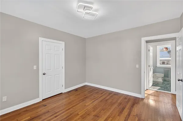 $479,900 | 211 Pinnery Avenue, Warwick, RI 02886