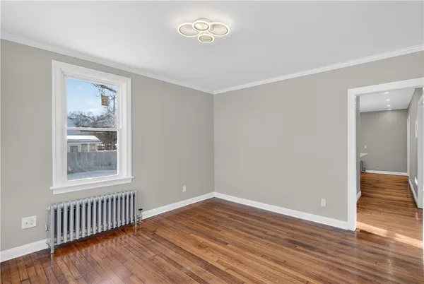 $479,900 | 211 Pinnery Avenue, Warwick, RI 02886