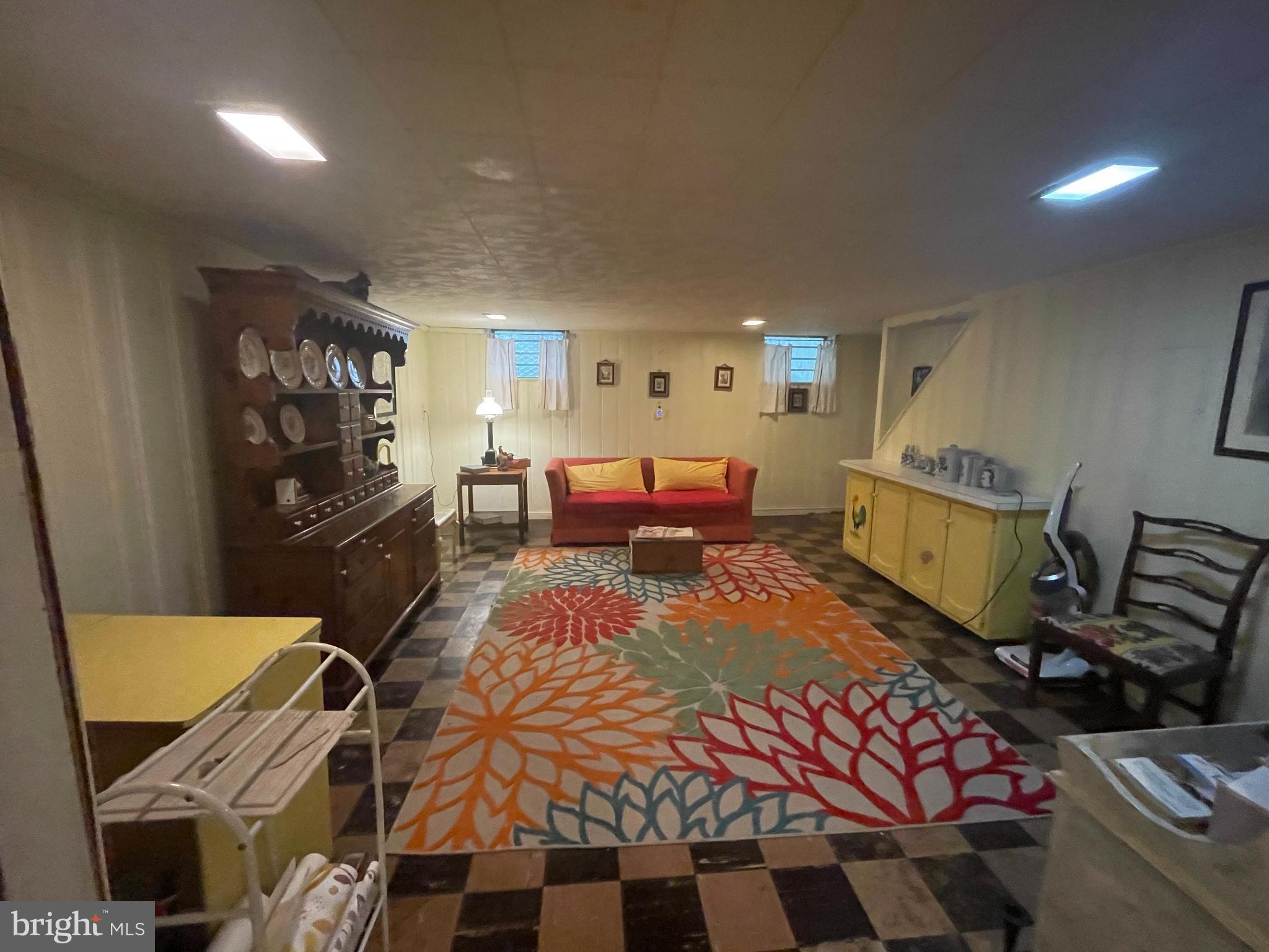 231 East Manoa Road Havertown, PA 19083 - Photo 16 of 22