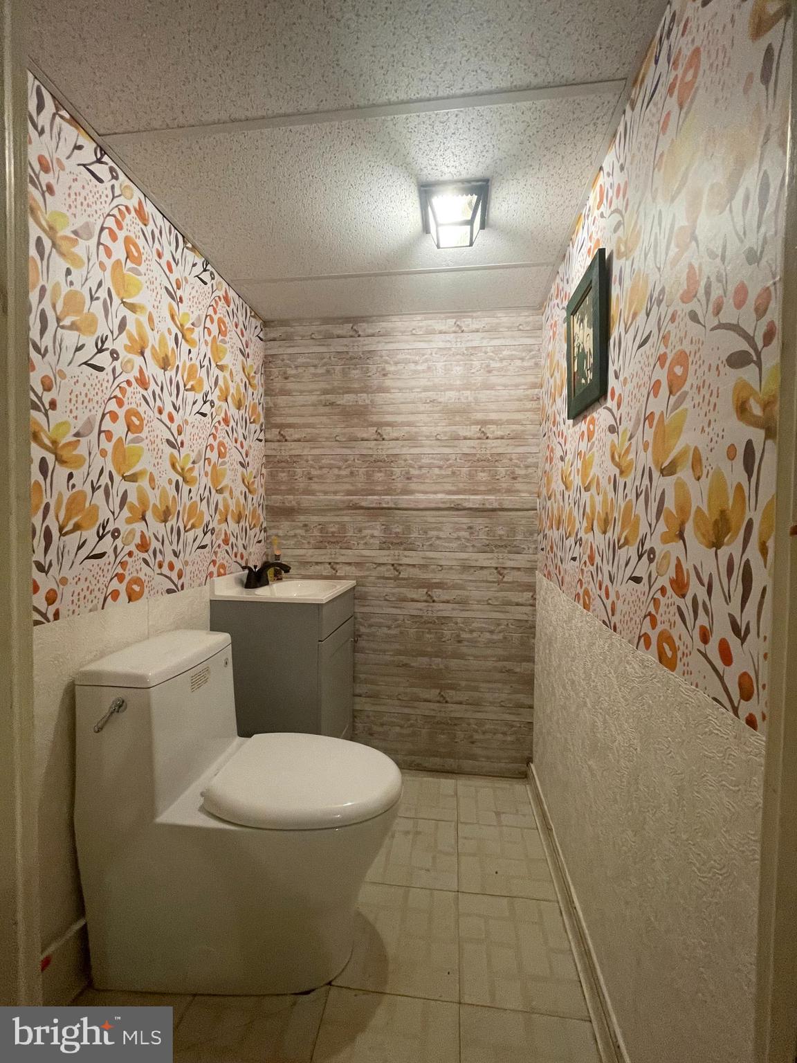 231 East Manoa Road Havertown, PA 19083 - Photo 17 of 22