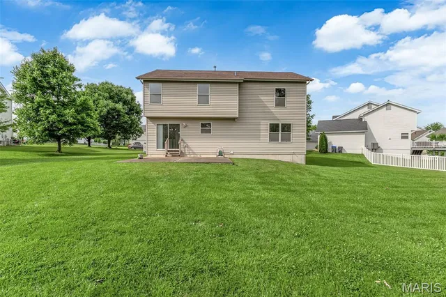 $379,500 | 7 Park City Court, O'Fallon, MO 63368