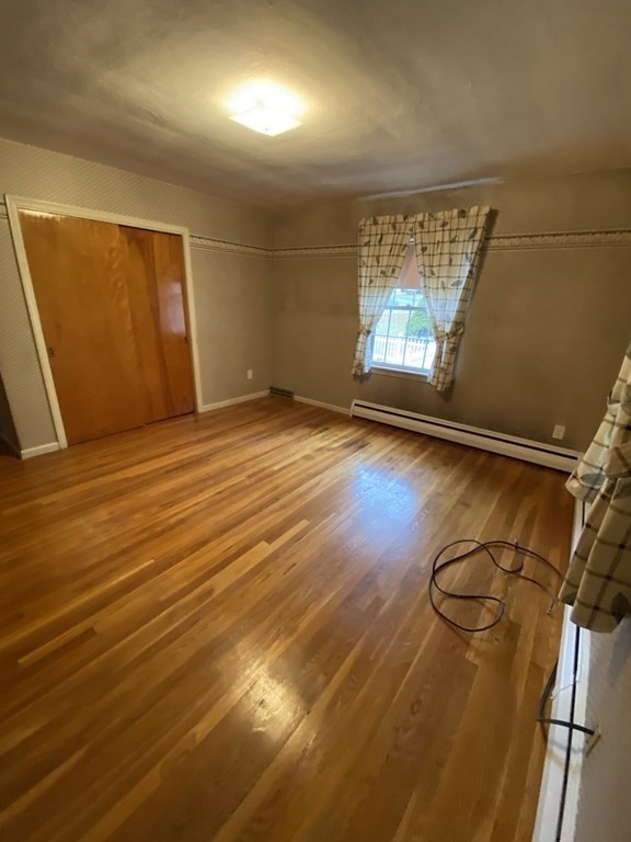 344 Forest Hills Road Springfield, MA 01128 - Photo 16 of 34