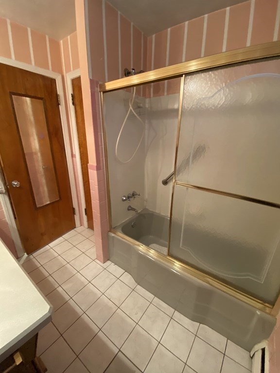 344 Forest Hills Road Springfield, MA 01128 - Photo 25 of 34