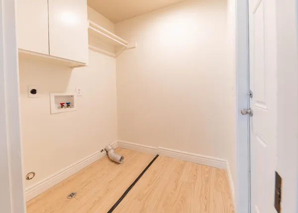 $377,500 | 797 Elderwood Lane, Lemoore, CA 93245