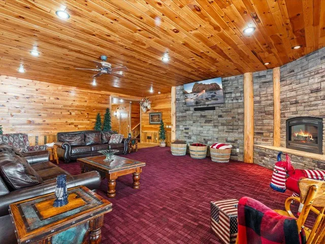 $1,325,000 | 37202 Scenic Highway, Bovey, MN 55709