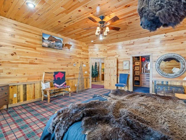 $1,325,000 | 37202 Scenic Highway, Bovey, MN 55709