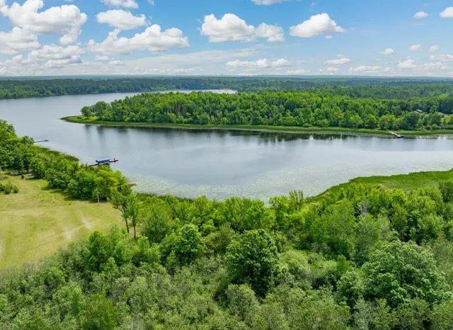 $1,325,000 | 37202 Scenic Highway, Bovey, MN 55709