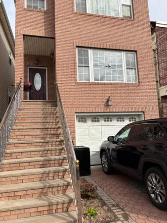 $3,300 | 30 Whitman Avenue, Unit 1, Jersey City, NJ 07306