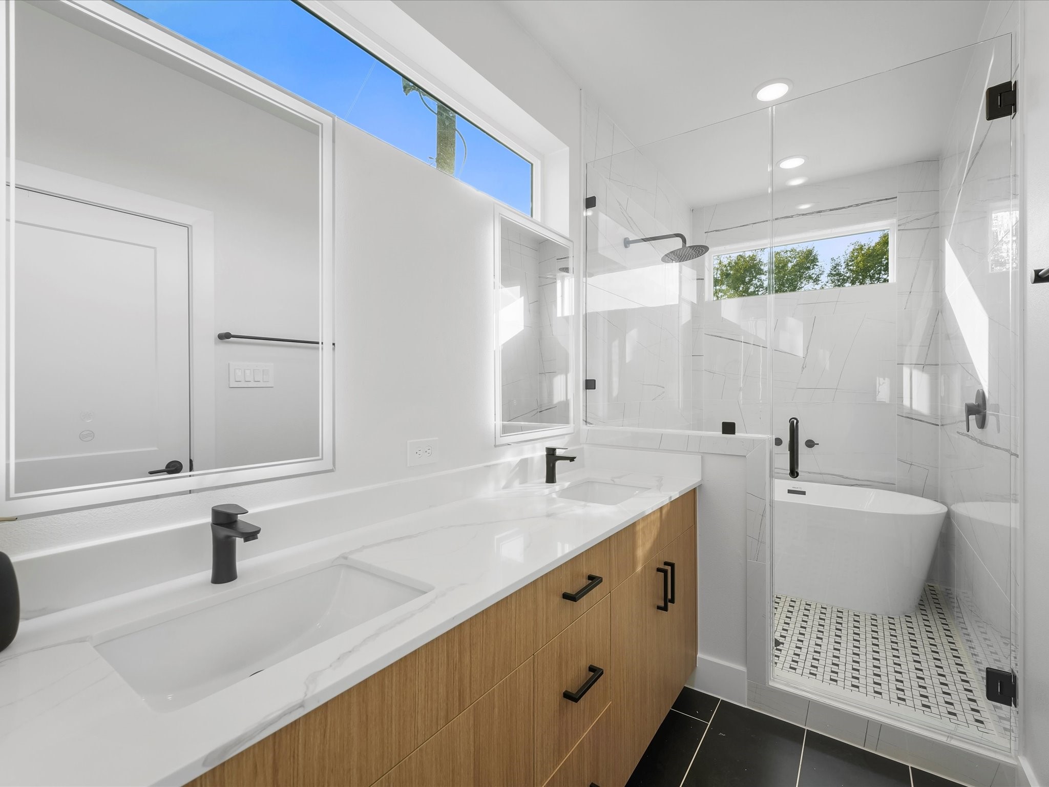 5310 Teodoro Lane Houston, TX 77091 - Photo 22 of 34