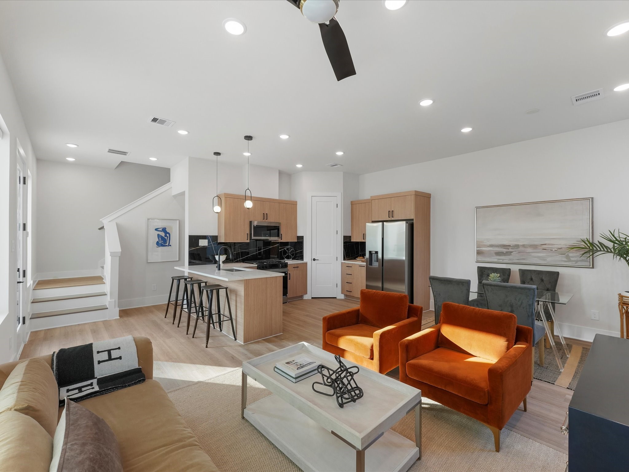 5310 Teodoro Lane Houston, TX 77091 - Photo 5 of 34