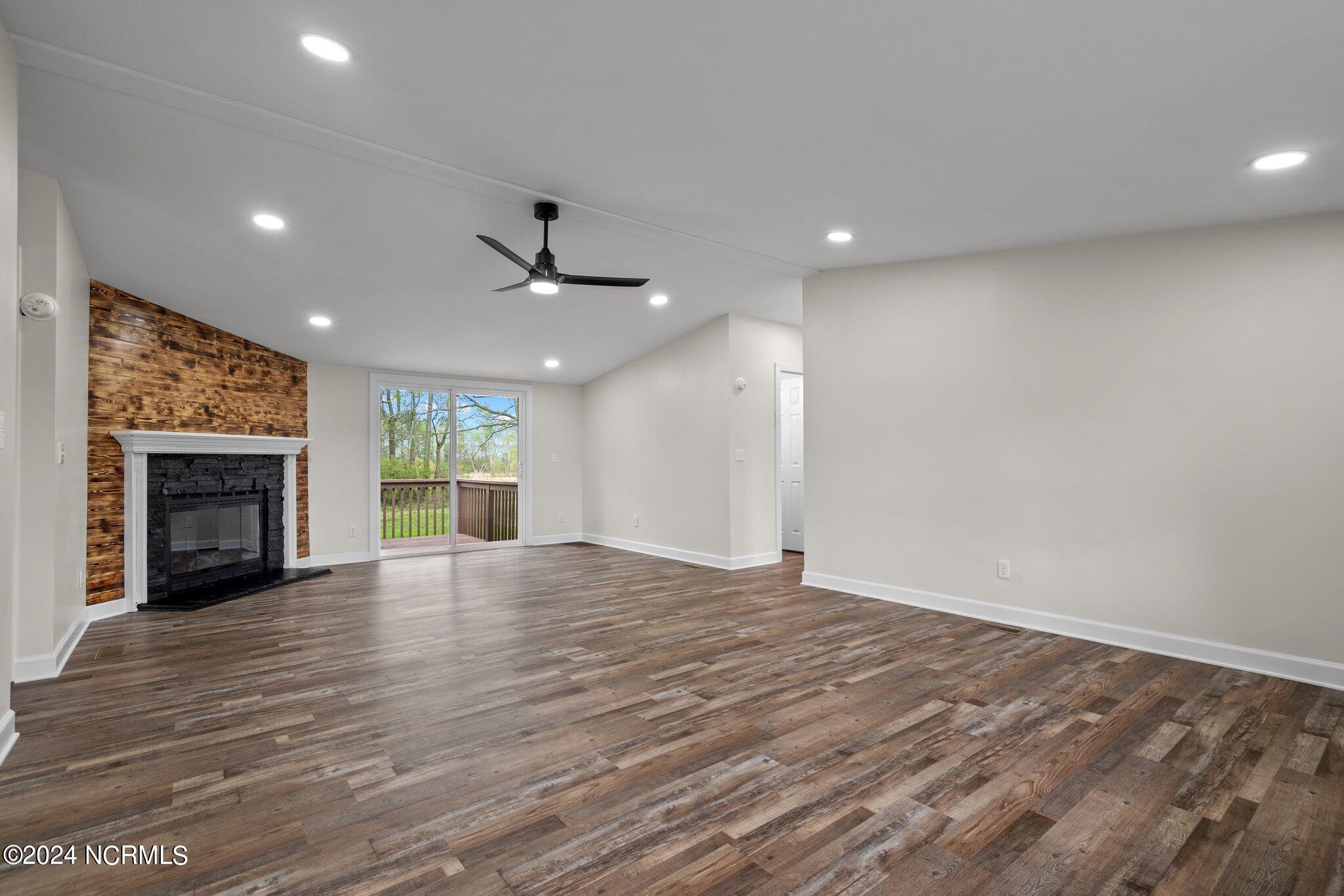 5050 Glendale Road Kenly, NC 27542 - Photo 7 of 37 22-web-or-mls-_NFP2707