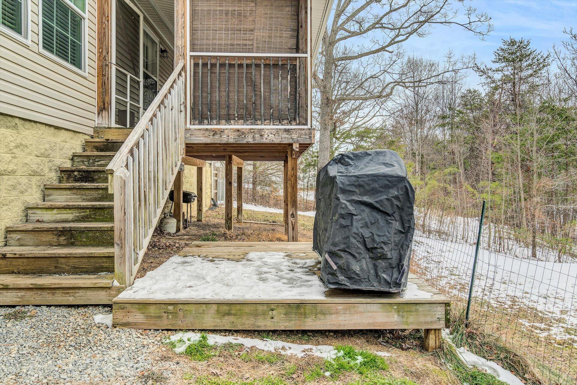 1570 Potters Road Vinton, VA 24179 - Photo 29 of 31 29-013120220054