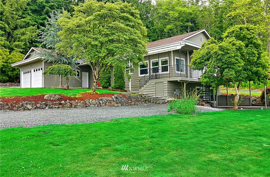 19810 Anderson Road Mount Vernon, WA 98274 - Photo 3 of 25 Gallery Image 3