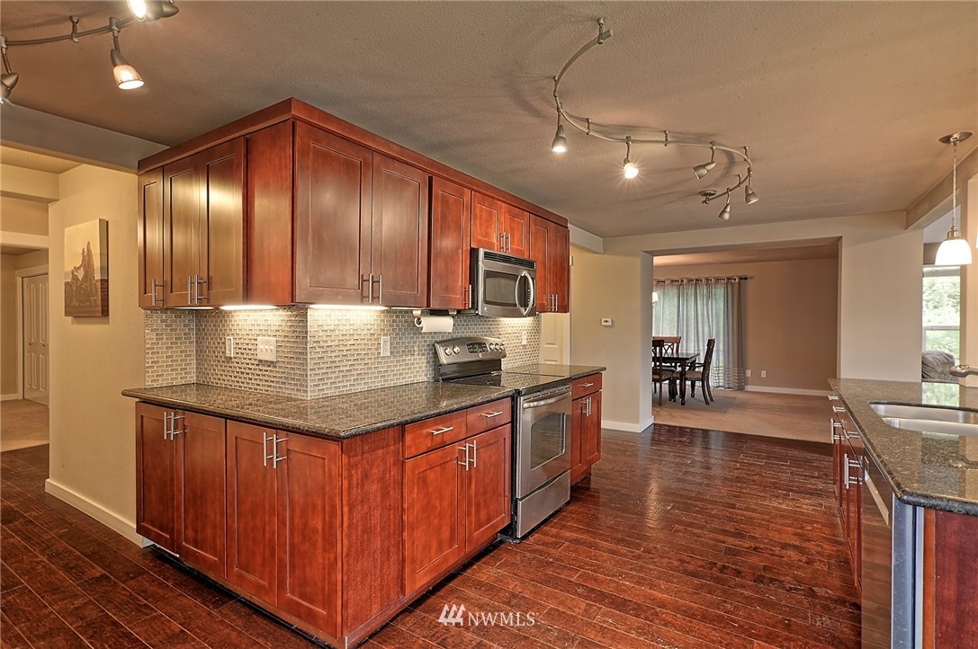 19810 Anderson Road Mount Vernon, WA 98274 - Photo 6 of 25 Gallery Image 6