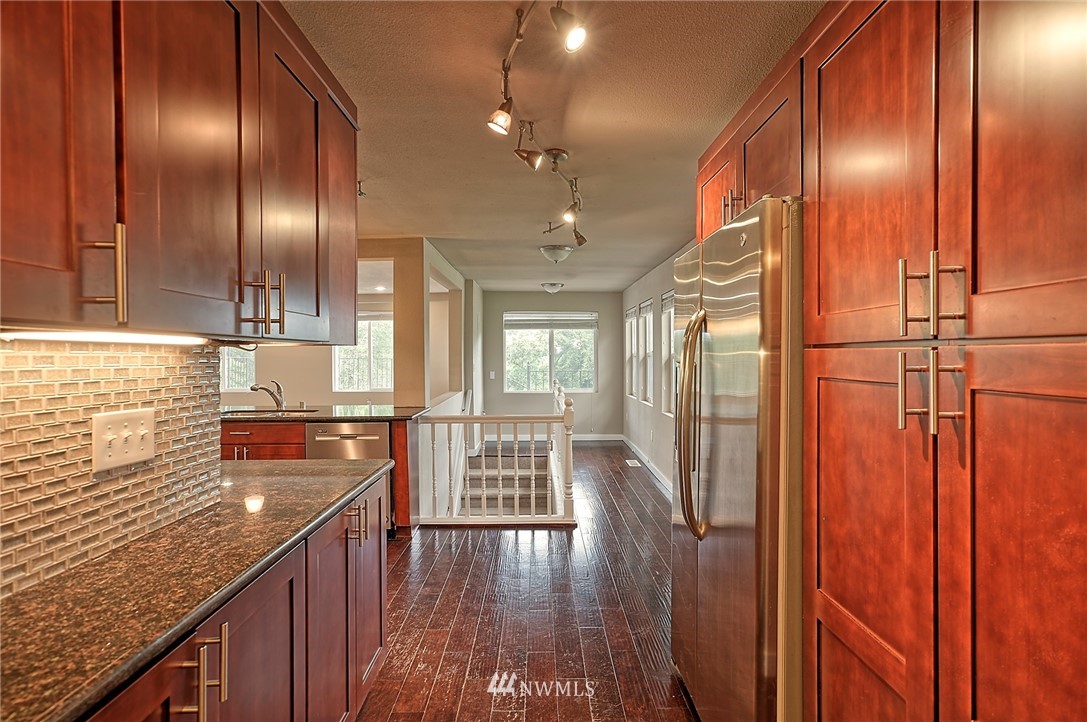 19810 Anderson Road Mount Vernon, WA 98274 - Photo 8 of 25 Gallery Image 8