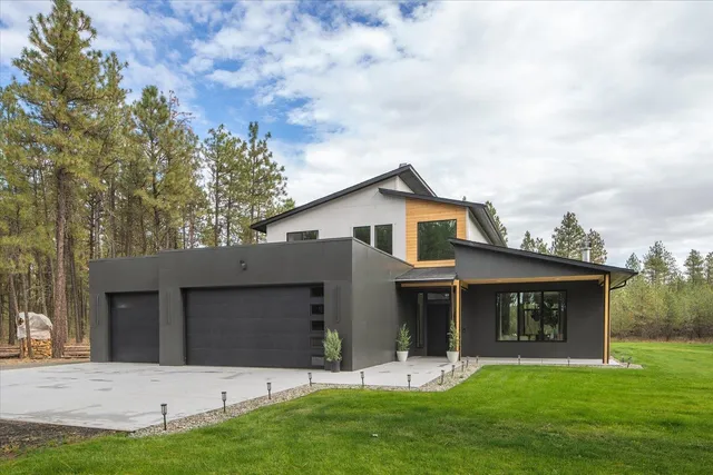 $950,000 | 16771 South Sherman Road, Cheney, WA 99004
