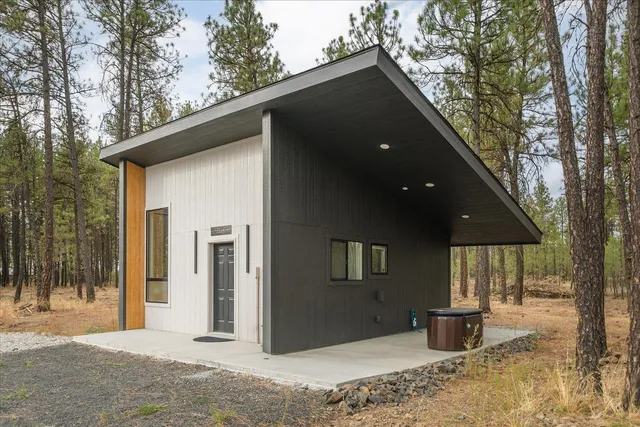 $950,000 | 16771 South Sherman Road, Cheney, WA 99004