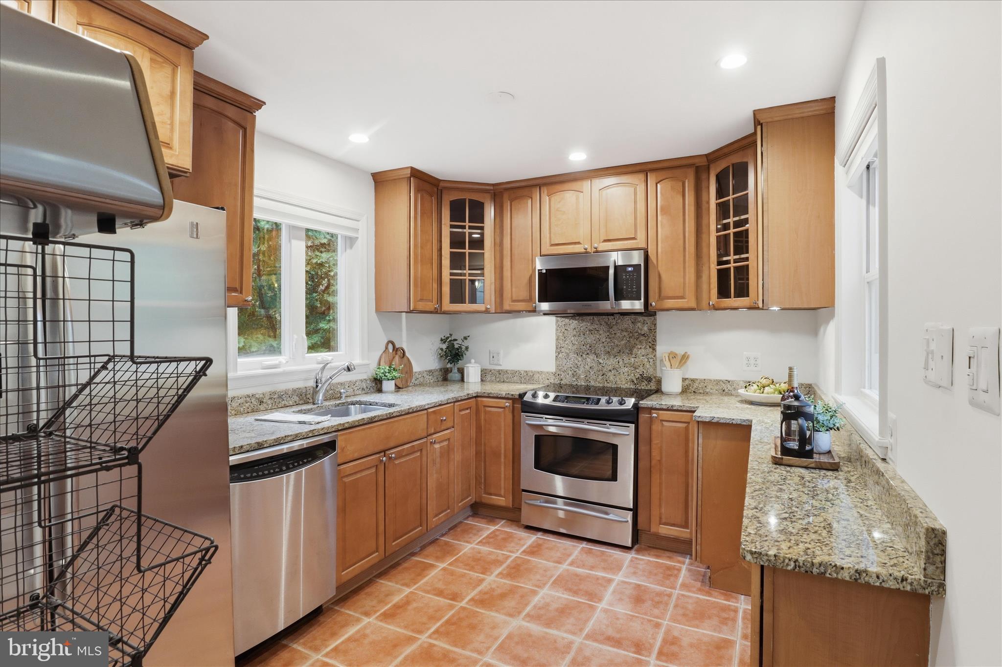 1812 Olney Road Falls Church, VA 22043 - Photo 15 of 45