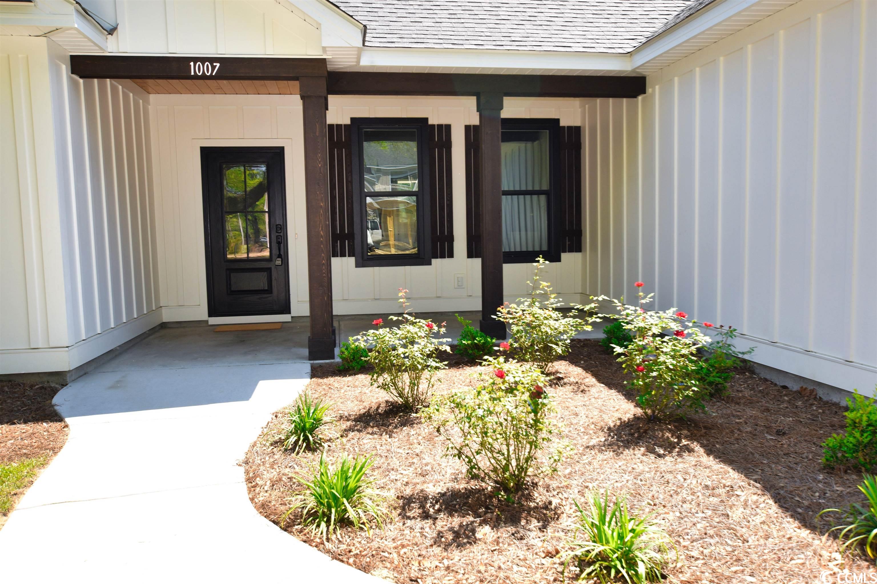 1007 Grimes Street Georgetown, SC 29440 - Photo 3 of 32