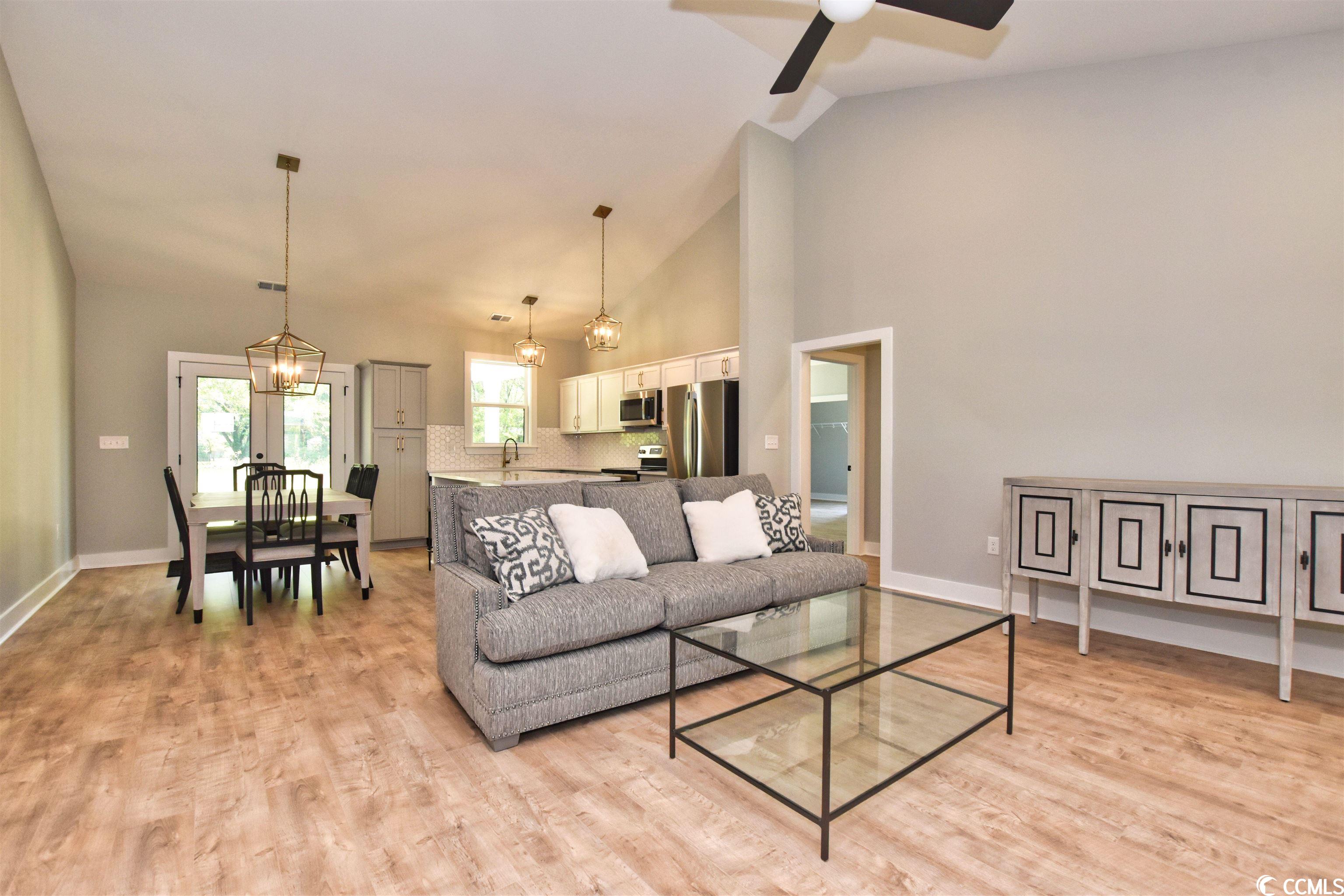 1007 Grimes Street Georgetown, SC 29440 - Photo 5 of 32