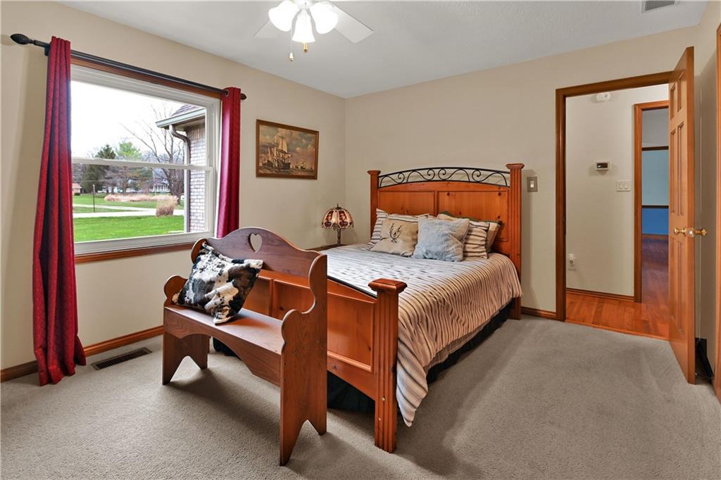 5113 Hickory Road Indianapolis, IN 46239 - Photo 36 of 50 Gallery Image 36