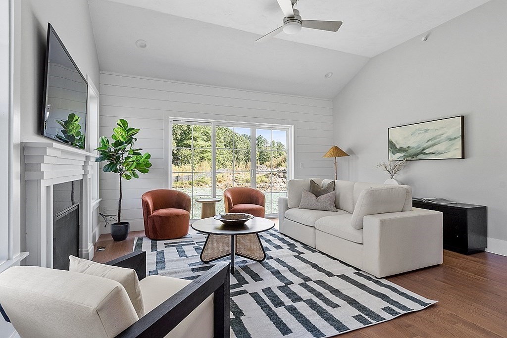 9 Sawgrass Circle, Unit 9 Bellingham, MA 02019 - Photo 11 of 28