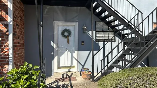$1,600 | 3629 Ridgelake Drive, Unit 1, Metairie, LA 70002