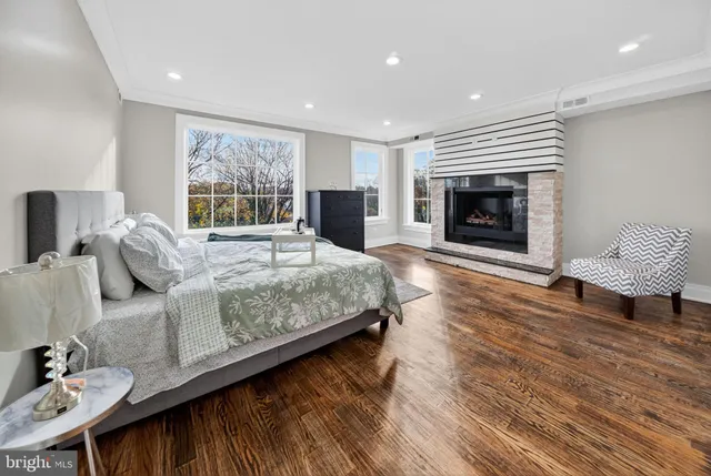 $1,595,000 | 2017 Fulton Place Northeast, Washington, DC 20018