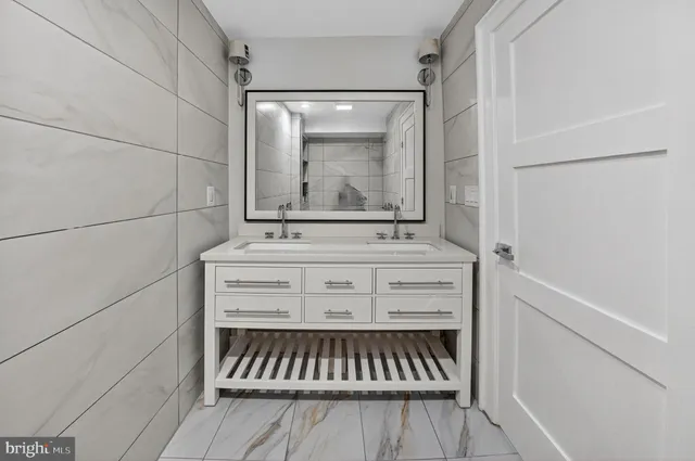 $1,595,000 | 2017 Fulton Place Northeast, Washington, DC 20018