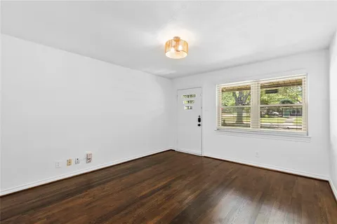$1,900 | 1804 Mariposa Drive, Dallas, TX 75228