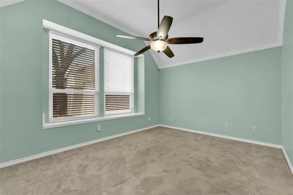 $2,300 | 340 Clayton Street, Grand Prairie, TX 75052