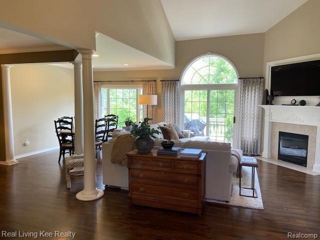 2774 Antrim Court Rochester, MI 48306 - Photo 12 of 67 IMG_4955.jpg