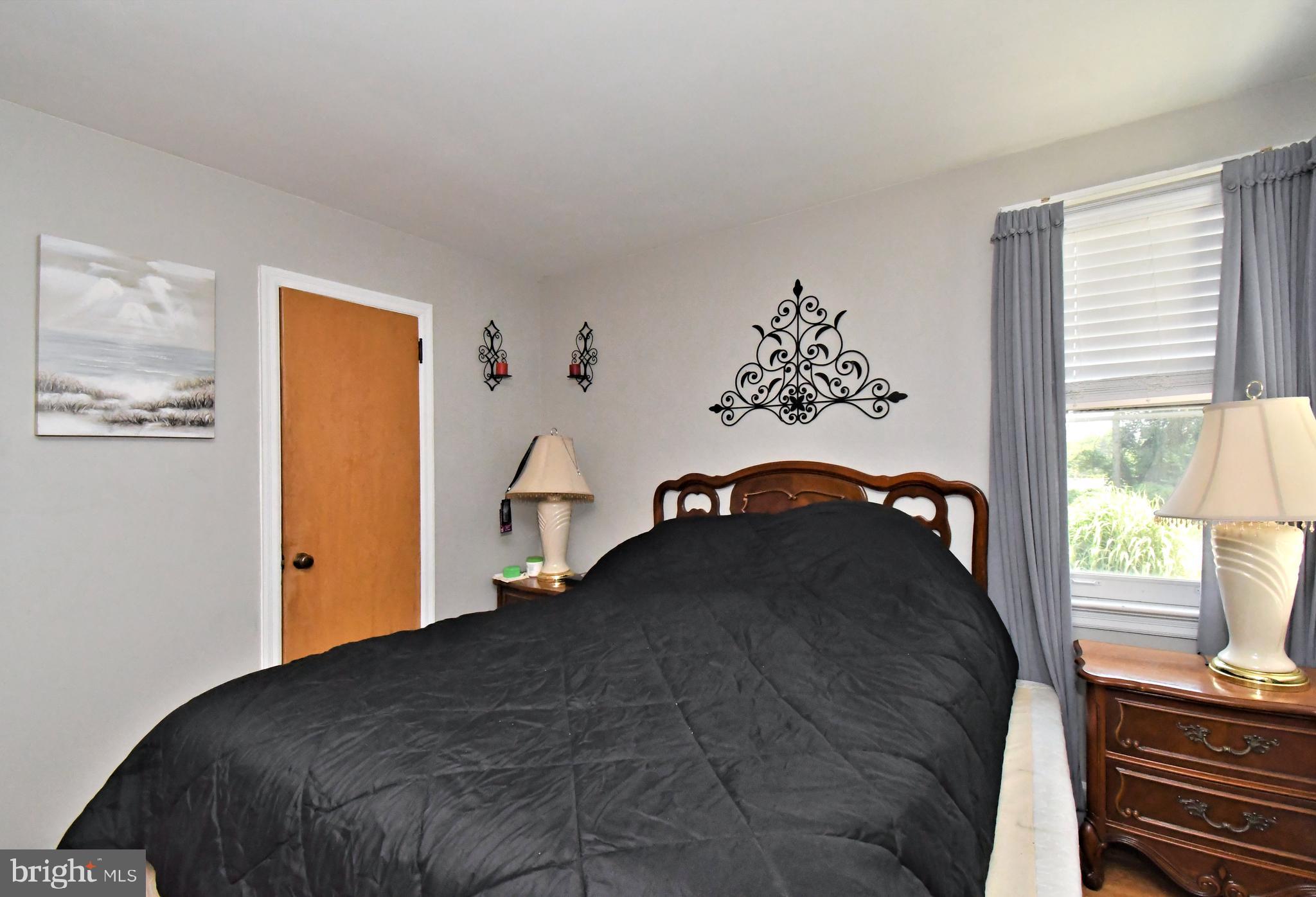 551 Walter Road Warminster, PA 18974 - Photo 21 of 45