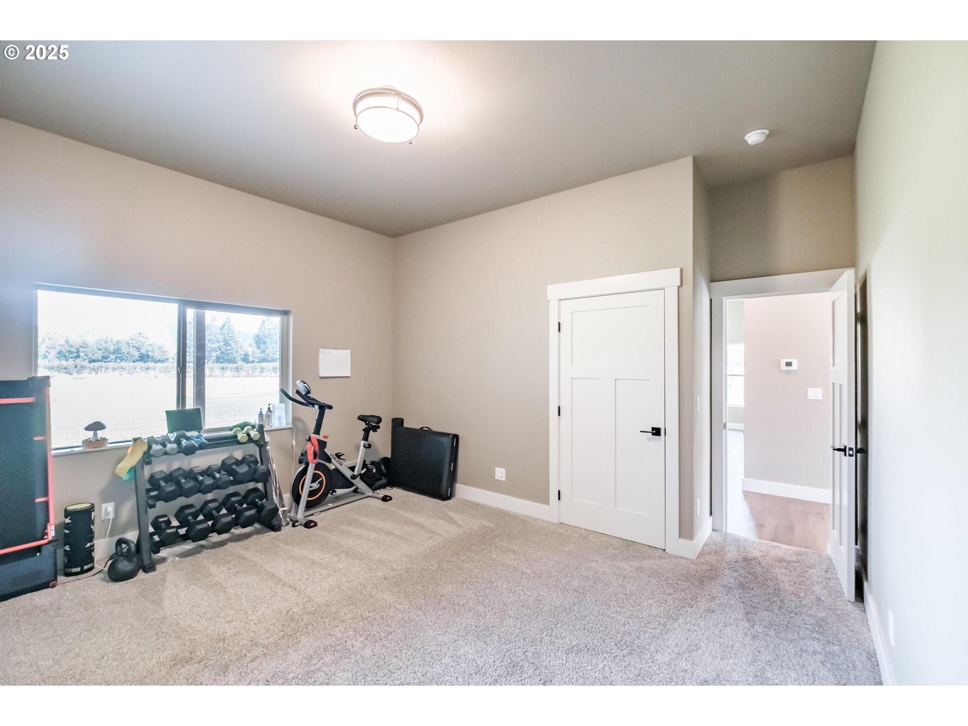 39229 Plagman Drive Lebanon, OR 97355 - Photo 12 of 41