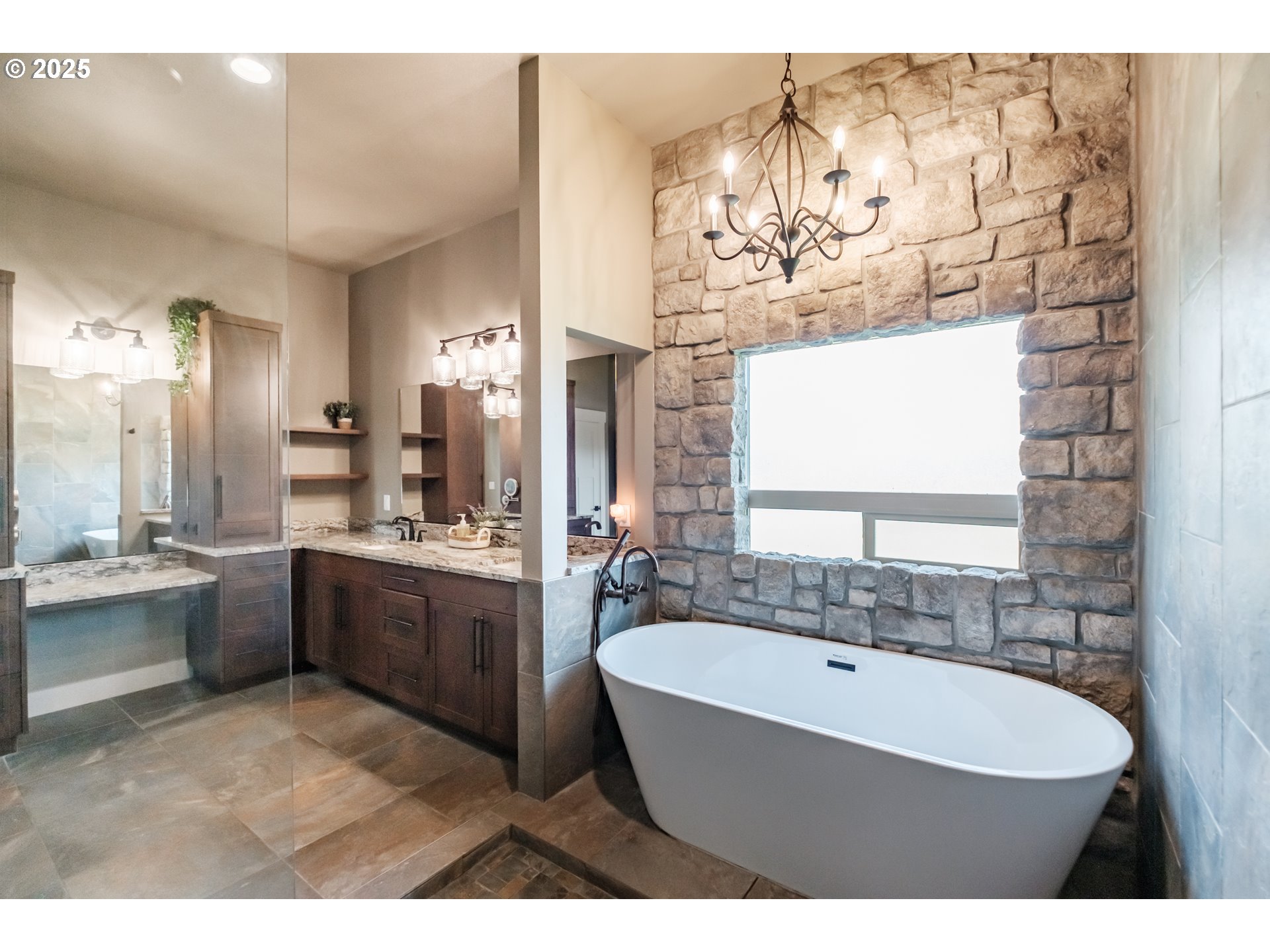 39229 Plagman Drive Lebanon, OR 97355 - Photo 18 of 41